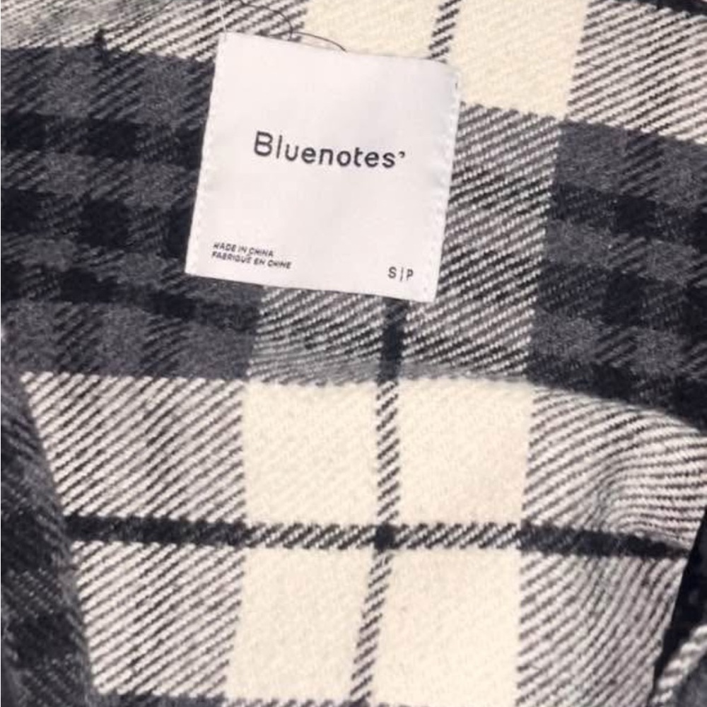 Checkered women’s Shacket - Picture 2 of 2